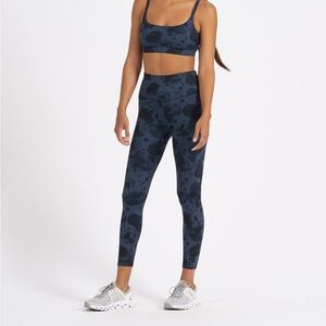Vuori Blue Studio Printed Patterned Leggings